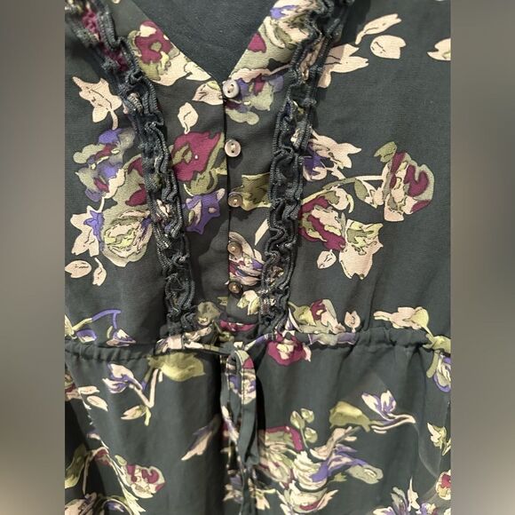 Romantic floral dress - Picture 3 of 3